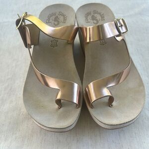 Fantasy Wedge Sandals-Metallic Gold 39=8